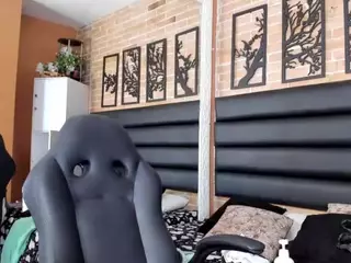 lolly-charlotte's Live Sex Cam Show