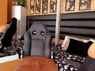 lolly-charlotte's Live Sex Cam Show