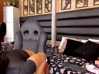 lolly-charlotte's Live Sex Cam Show