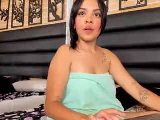 lolly-charlotte's Live Sex Cam Show