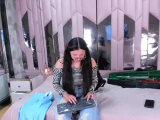 Nahomismith1's Live Sex Cam Show