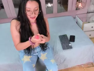 Nahomismith1's Live Sex Cam Show