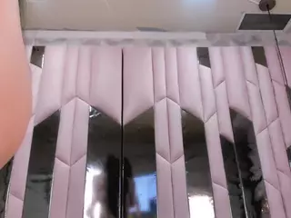 Nahomismith1's Live Sex Cam Show