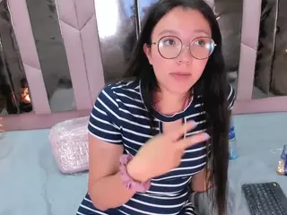 Nahomismith1's Live Sex Cam Show