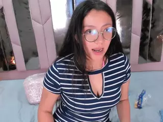Nahomismith1's Live Sex Cam Show