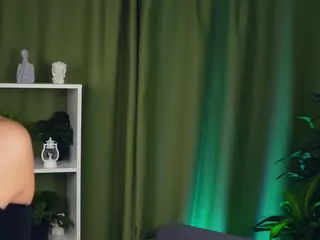 Lois's Live Sex Cam Show