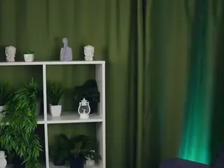 Lois's Live Sex Cam Show