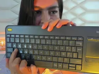 samanthaevans00's Live Sex Cam Show