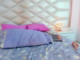 samanthaevans00's Live Sex Cam Show