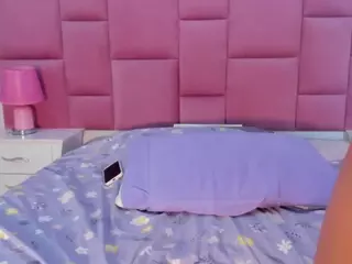 samanthaevans00's Live Sex Cam Show