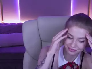 SandyLay's Live Sex Cam Show