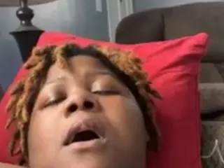 SPONGEBOBLOVER's Live Sex Cam Show