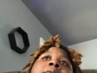 SPONGEBOBLOVER's Live Sex Cam Show