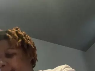 SPONGEBOBLOVER's Live Sex Cam Show