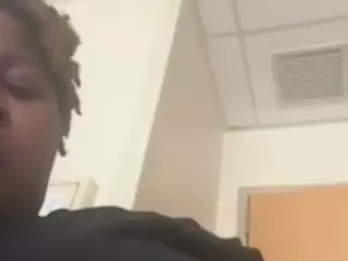 SPONGEBOBLOVER's Live Sex Cam Show