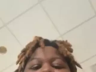 SPONGEBOBLOVER's Live Sex Cam Show