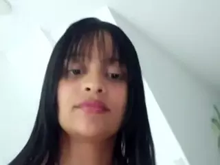 XlittleanaX's Live Sex Cam Show
