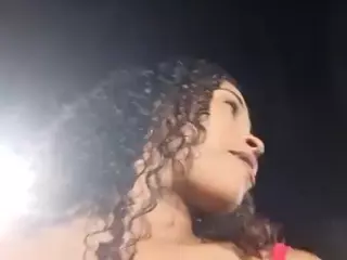 XlittleanaX's Live Sex Cam Show