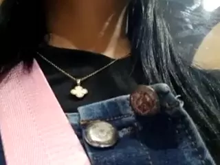 XlittleanaX's Live Sex Cam Show