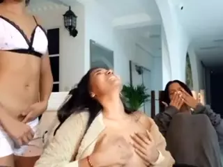 XlittleanaX's Live Sex Cam Show