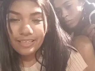 XlittleanaX's Live Sex Cam Show