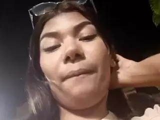 XlittleanaX's Live Sex Cam Show