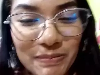 XlittleanaX's Live Sex Cam Show