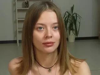 AlodiaDenley's Live Sex Cam Show