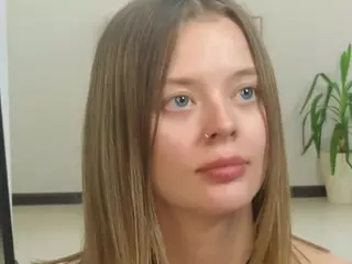 AlodiaDenley's Live Sex Cam Show