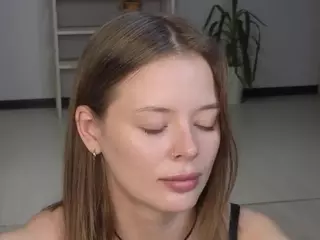 AlodiaDenley's Live Sex Cam Show