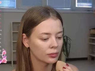 AlodiaDenley's Live Sex Cam Show