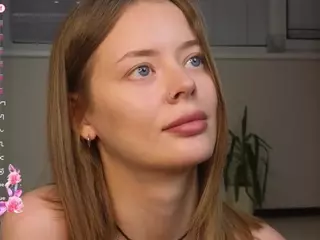 AlodiaDenley's Live Sex Cam Show