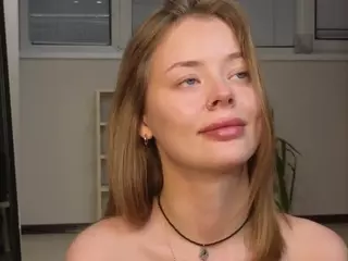 AlodiaDenley's Live Sex Cam Show
