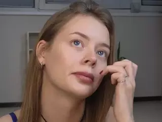 AlodiaDenley's Live Sex Cam Show