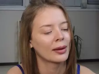 AlodiaDenley's Live Sex Cam Show