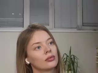 AlodiaDenley's Live Sex Cam Show