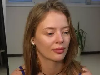 AlodiaDenley's Live Sex Cam Show