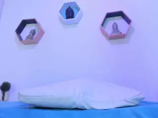 Candice-kylie's Live Sex Cam Show