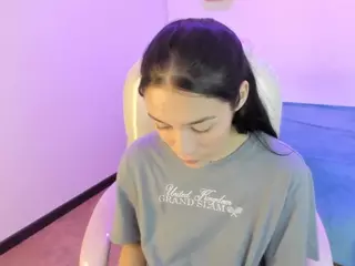 Candice-kylie's Live Sex Cam Show