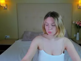 Casey-Miller's Live Sex Cam Show