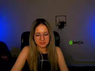 crystal-monroe's Live Sex Cam Show