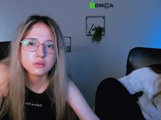 crystal-monroe's Live Sex Cam Show