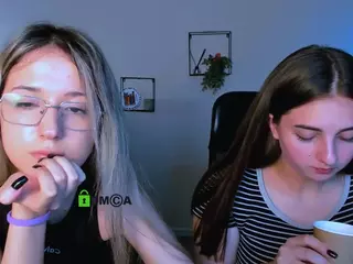 crystal-monroe's Live Sex Cam Show