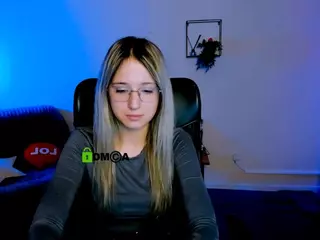 crystal-monroe's Live Sex Cam Show