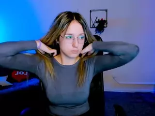 crystal-monroe's Live Sex Cam Show