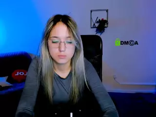 crystal-monroe's Live Sex Cam Show