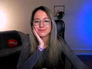 crystal-monroe's Live Sex Cam Show