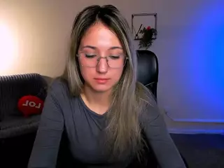 crystal-monroe's Live Sex Cam Show