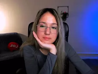 crystal-monroe's Live Sex Cam Show