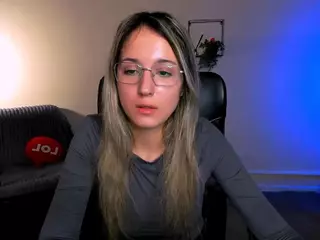 crystal-monroe's Live Sex Cam Show